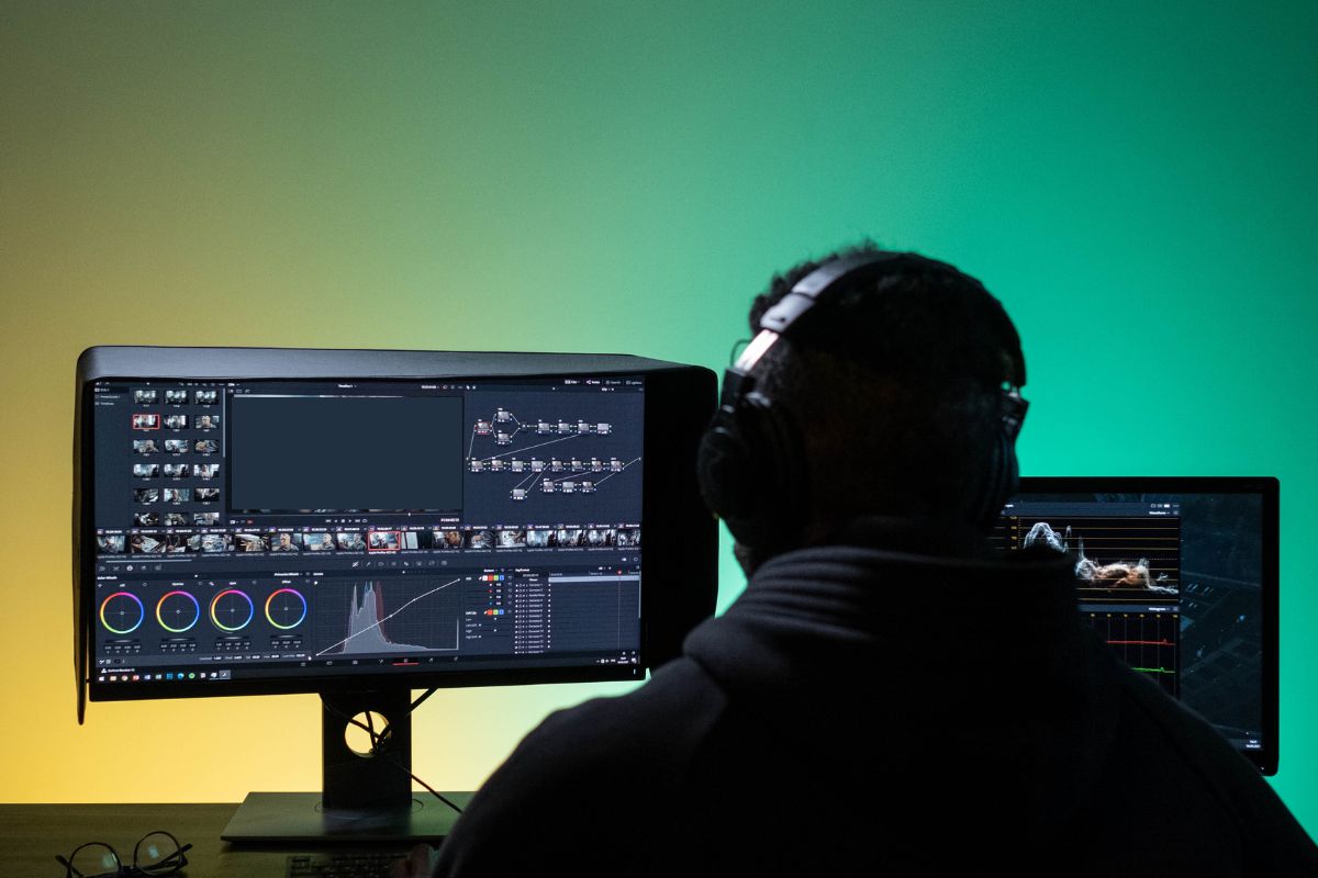 CrowdStrike Threat Hunting Report 2025